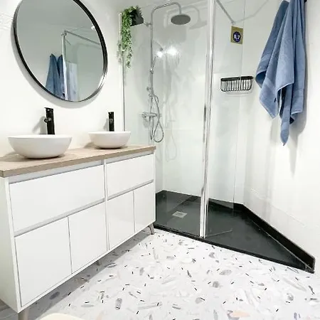 公寓 En 1ª Linea Con Piscina 阿利坎特