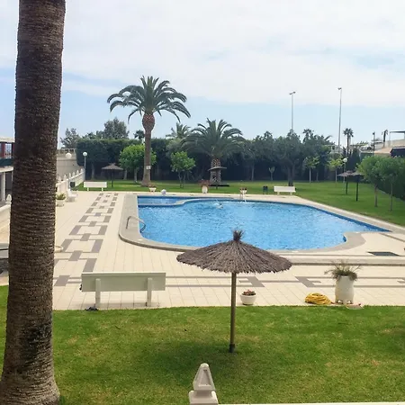 Daire En 1ª Linea Con Piscina Alicante