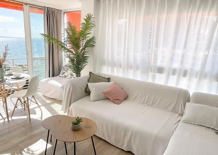 En 1ª Linea Con Piscina アパート アリカンテ