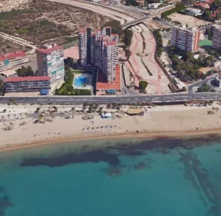 En 1ª Linea Con Piscina Alicante